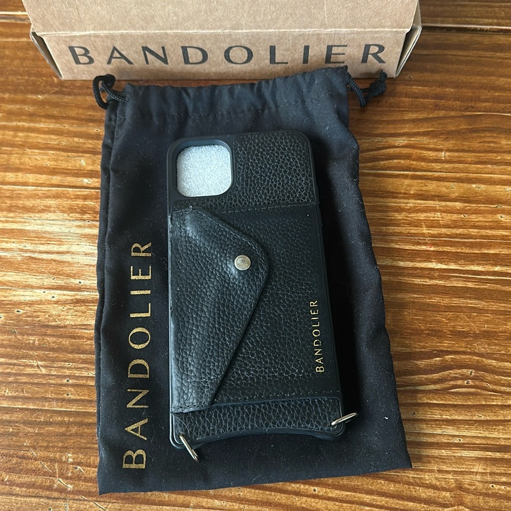iPhone 11 ProMAX Black Bandolier case